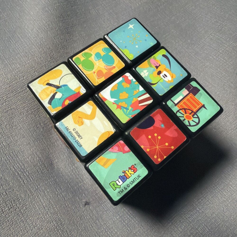 2023 Disney Parks Play In The Parks Mickey Mouse & Friends Rubik’s Cube Loose-G